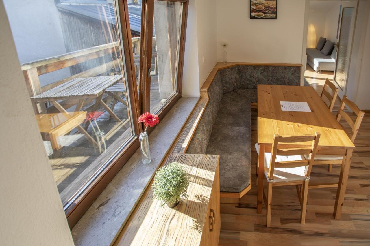 Cozy Old Town Apartment Hall en Tirol Extérieur photo